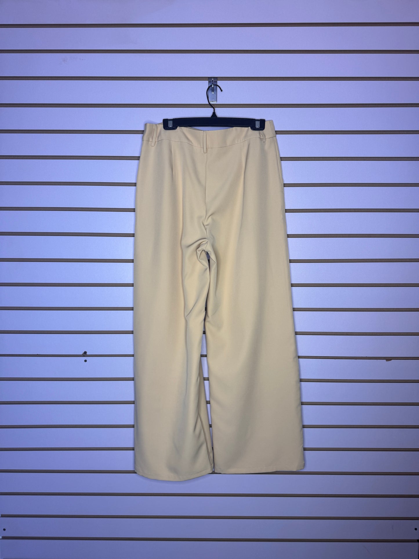 Pantalón crema