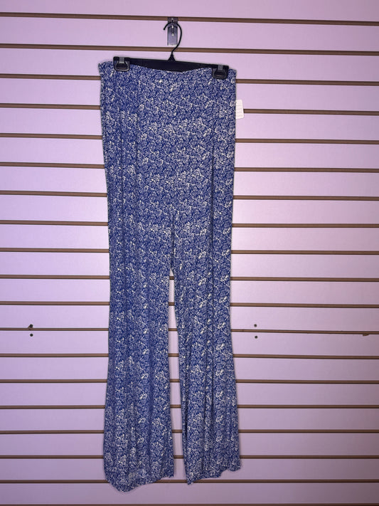 Palazo azul y blanco