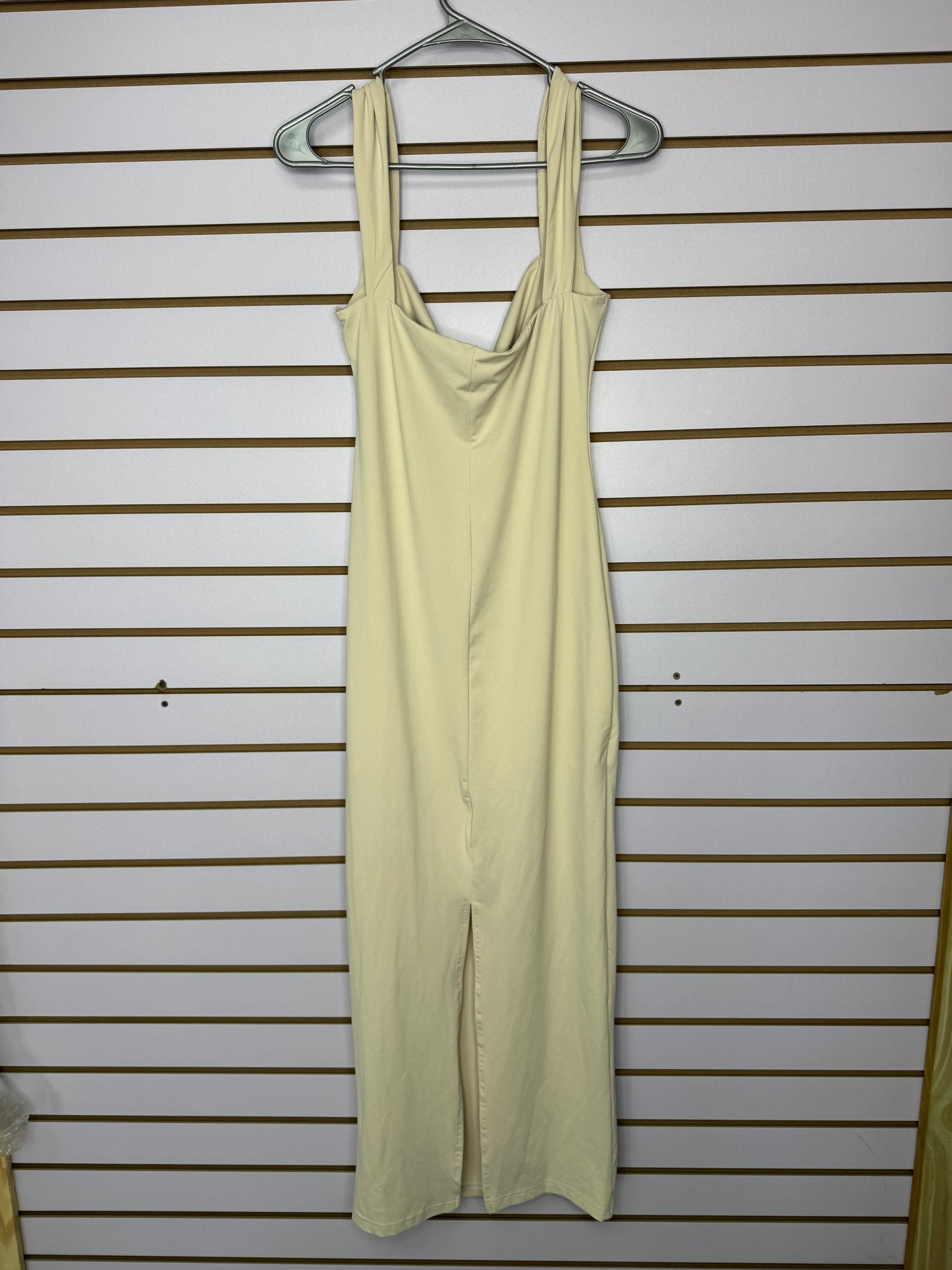 Traje Crema Largo