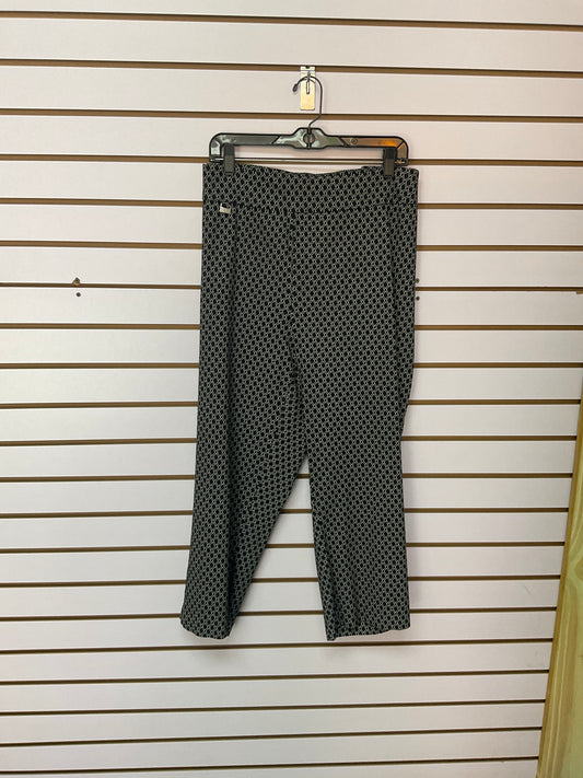 Pantalón negro y blanco