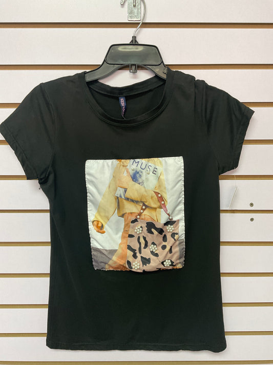 Blusa negra con perlas