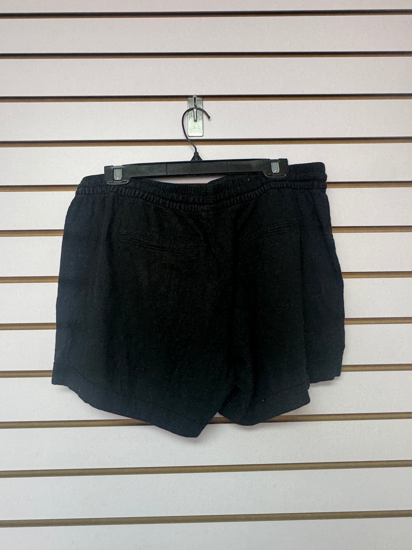Pantalón Negro Corto