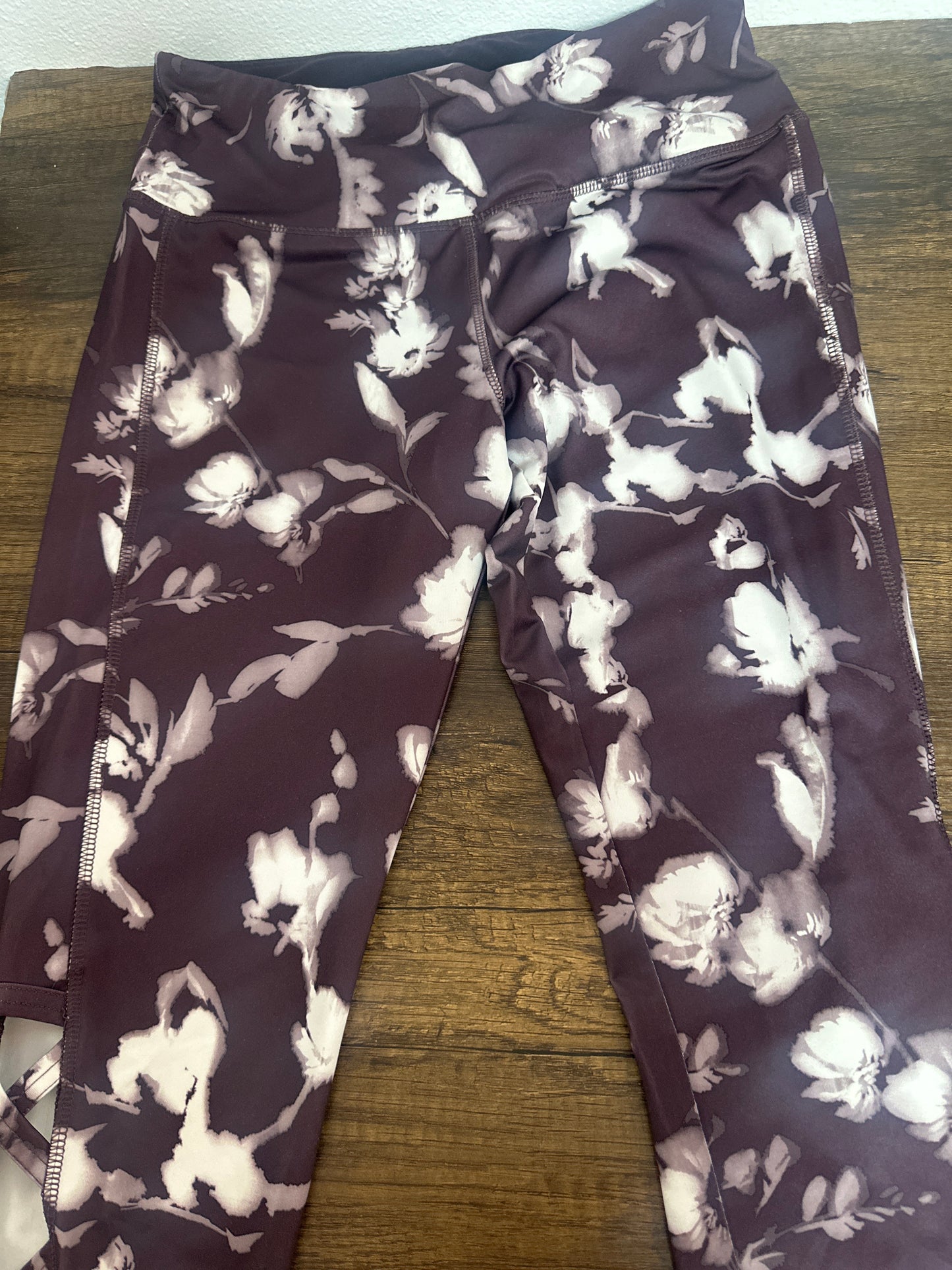 Violeta y Blanco