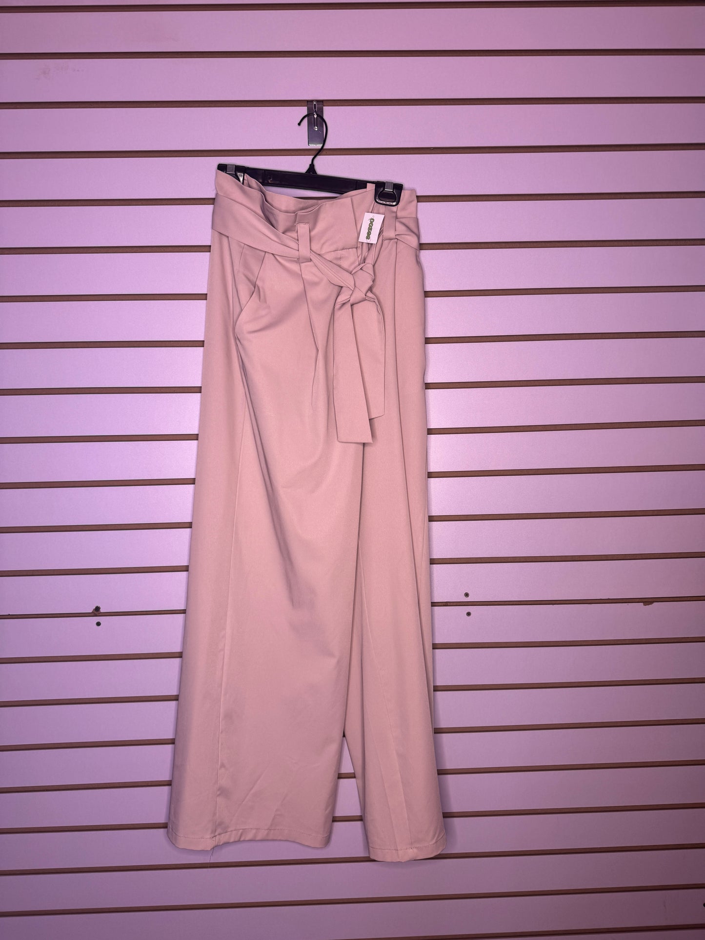 Pantalón de vestir crema